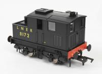 KMR-018 Dapol LNER Class Y3 Sentinel Steam Loco number 8172 in pre-war LNER black with Gill Sans letters and numbers